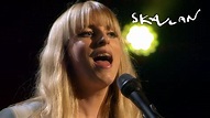 Susanne Sundfør - Delirious Live on Skavlan | SVT/NRK/Skavlan - YouTube