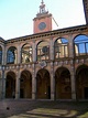 Universidad de Bolonia, comienza en 1088 en Bolonia (Italia) como una ...