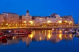 Premium Photo | La coruna sunset port marina in galicia spain