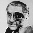 Man Ray (Emmanuel Radnitzky): Biografía, fotos y arte - Fototrending.com