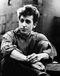 25 Pictures of Bob Dylan When He Was Young