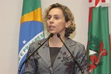 Agência ALESC | Dos Gabinetes - Deputada Ana Paula defende que a adoçao ...