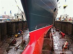CND's Cruiseblogger: Queen Mary 2 Photos from the Bottom of the Dry Dock