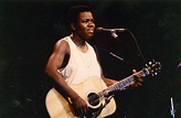 Video: Rare pre-fame footage of Tracy Chapman performing "For My Lover ...