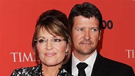Sarah Palin's husband Todd Palin files for divorce - ABC7 Los Angeles