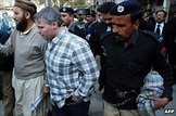 US official Raymond Davis on Lahore murder charges - BBC News