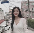 인사이트 패션 - 미모 레전드 찍고 있는 김유정 인스타 업뎃.jpg | Facebook