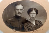 Großherzogin Olga Alexandrowna mit ihrem Mann, dem Hauptmann der Leibgarde Nikolai Kulikowski ...