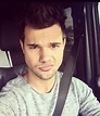 Shameless car selfie? Sure why not. 🧀 | Taylor lautner, Taylor, Tyler ...