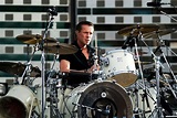 Drummer Larry Mullen Jr. Sings Lou Reed Tribute at U2 Show