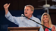 Kentucky Agriculture Commissioner Jamie Comer, left, with his wife ...