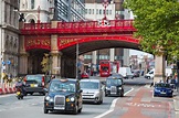 Viadotto Di Holborn, Un Ponte Della Strada a Londra Immagine Stock ...