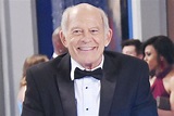 Max Gail: Age, Net Worth And Lifetime - Heavyng.com