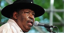 Blues guitarist Magic Slim dies at 75