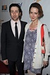 Awarded with successful career, Simon Helberg and his wife Jocelyn ...