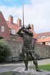 Hotspur. Henry Percy, 2nd Earl of Northumberland. The statue of Harry ...