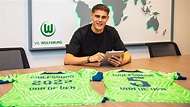 Micky van de Ven has signed fresh terms with VfL Wolfsburg!
