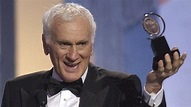 Dick Latessa: Tony Award-winning actor dies aged 87 - BBC News