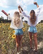 Besties in Sunflowers 🌻💛 ️👭 Yay?💕 Tag your bestie ⠀⠀⠀⠀⠀⠀⠀⠀⠀ 📷 Credi ...