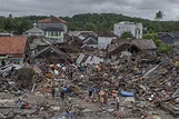 Tsunami death toll rises as rescue efforts expand along the Indonesia coast