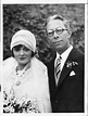 Mary Astor and Kenneth Hawks on their wedding day, February, 1928 Hawks ...