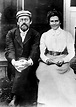File:Anton Chekhov and Olga Knipper, 1901.jpg - Wikimedia Commons