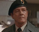 Richard Crenna Biography - Facts, Childhood, Family Life & Achievements