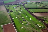 Mommenheim aus der Vogelperspektive: Golfplatz der Golfanlage Domtal in ...