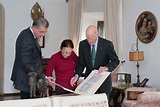 Príncipes Margareta, Radu e Maria da Roménia receberam os Reis Simeon e ...