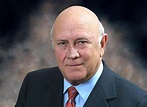 BIOGRAPHY OF FAMOUS PEOPLE: Frederick Willem de Klerk of South Africa