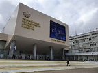 Edificio Principal De La Universidad De Amistad Del Pueblo De Rusia ...