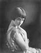 young Louise Brooks | Louise brooks, Portrait, Hollywood