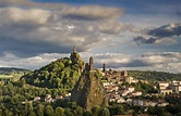 The 479th largest French city: Le Puy-en-Velay : r/europe