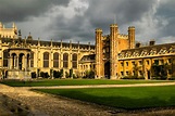 Enjoy your time with beautiful places: Trinity College, Cambridge