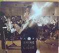 譚詠麟 一點光 SHINE A LIGHT CD+DVD, 興趣及遊戲, 音樂樂器 & 配件, 音樂與媒體 - CD 及 DVD ...