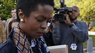 Lauryn Hill starts prison sentence over tax evasion - BBC News