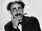 Groucho Marx: Un uomo ha l'età della donna che ha per le mani