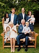 Опубликованы новые официальные фотографии королевской семьи Kate And ...