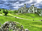 Die Ruinen von Ogrodzieniec Castle HD Desktop Wallpaper: Widescreen ...