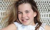 Momento fofura: princesa Charlotte comemorou seus 8 anos com nova foto