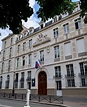Lycée Montaigne à Paris : une prof de maths frappée par un élève en ...
