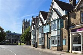 Calle Churchgate Y Fuente En Soham Foto editorial - Imagen de ...