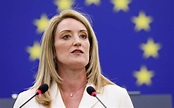 È una donna la nuova presidente del Parlamento UE, chi è Roberta ...