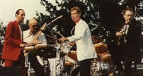 King Crimson on stage in Hamburg, 1982 Uk Music, Music Pics, Adrian ...