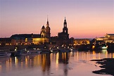 File:Dresden bei Nacht.jpg - Wikimedia Commons