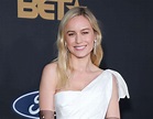 Brie Larson shows off her six-pack abs in black crop top