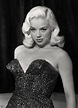 Dazzling Divas: Photo Portret Diana Dors