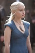 SEASON 3 - Episode 1 The blue dress saga begins. Daenerys for the first ...