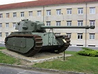 ARL 44 Heavy Tank | French tanks, Army tanks, Tanks military