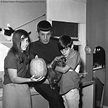 PHOTO: Julie Nimoy- Star Trek's Real Spock Leonard Nimoy's Daughter ...